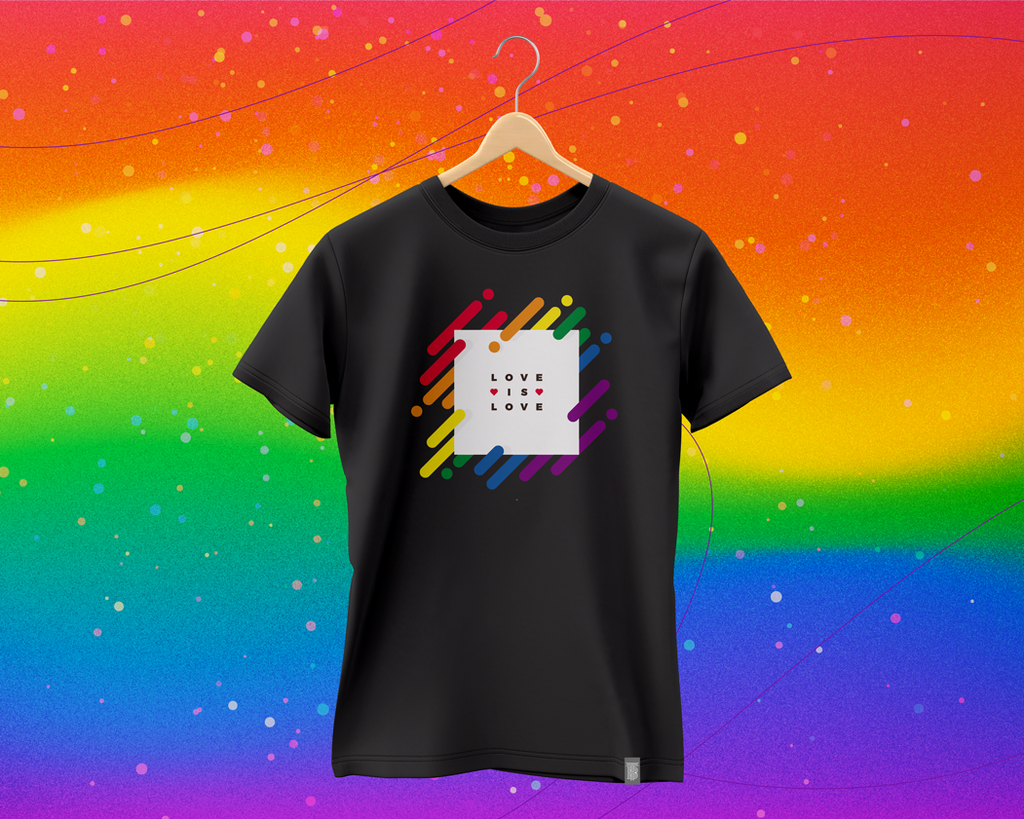 LOVE IS LOVE - TSHIRT